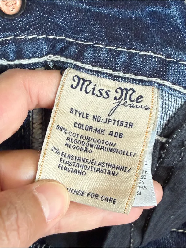 Miss Me Women’s Signature Shorts Embroidered Embellished Flap Pockets 27 - Image 7