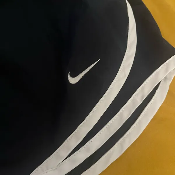 Nike Women's Navy and White Athletic Shorts - Image 3