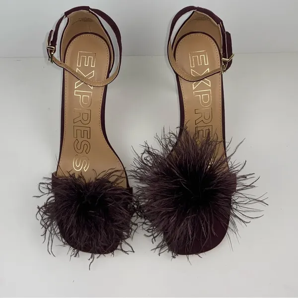 Heel Sandals Stilettos Size 9 Pom Pom by Express Heels Brown Burgundy color - Image 9