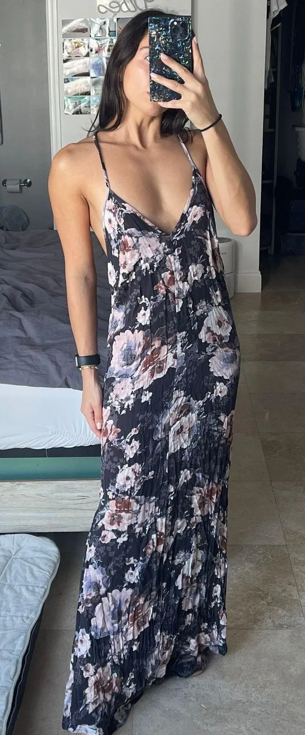 Low Back Maxi Dress - Image 3