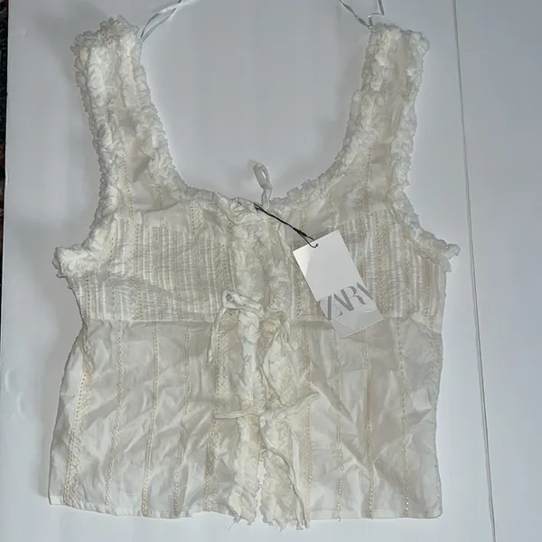 Zara Ivory White Eyelet Lace 
Button Front Cami
Cottagecore Boho Top - Image 3