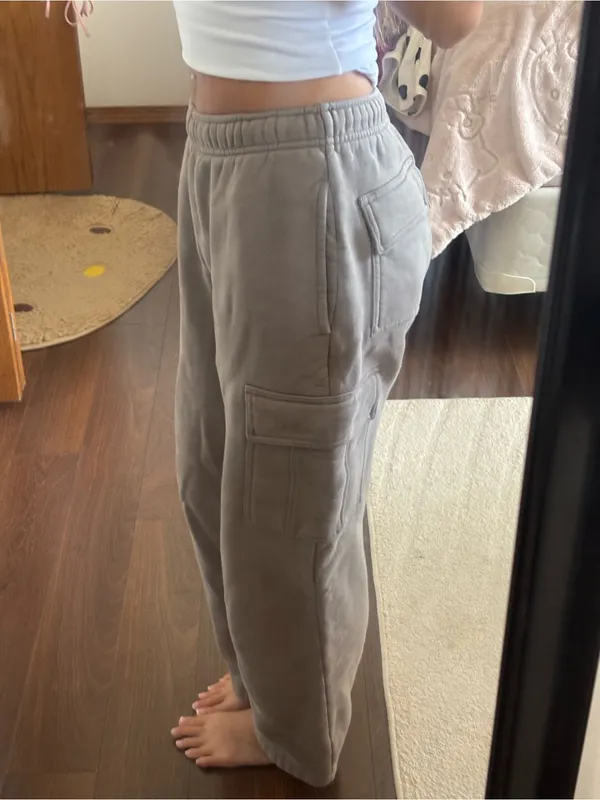 aritzia tna tan cargo sweatpants - Image 2