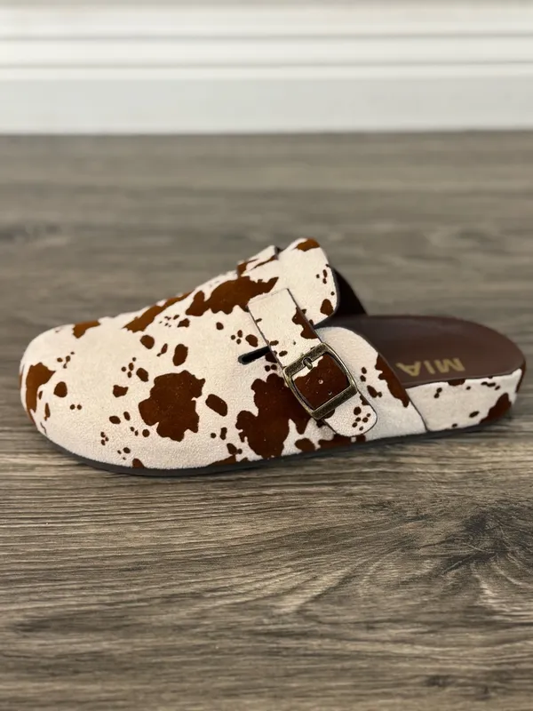 MIA Gipsy Cow Print Buckle Clog Mules Size 7.5 - Image 8
