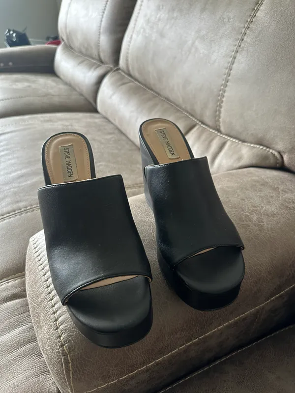 Chunky Heels - Image 2