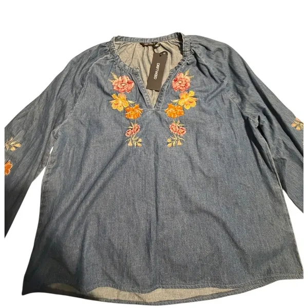 Driftwood Jeans Chambray Top Embroidered Long Sleve floral denim blue Portofino - Image 4