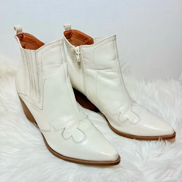 INDIGO RD Alydia Western Ankle Boots - Image 3