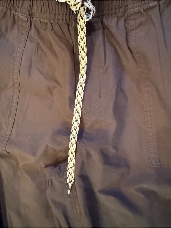 Aerie Women's Avenue Baggy Cargo Pants - Size Large - Image 4