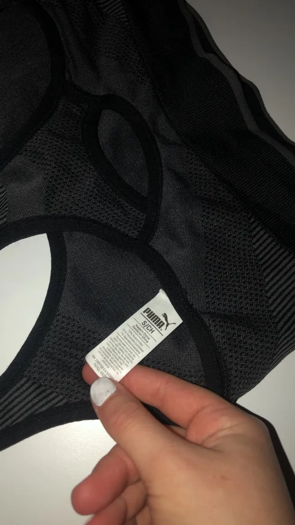 Puma Sport Bra Size Small - Image 5