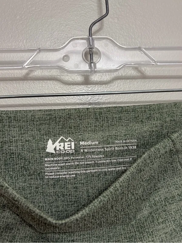 REI Co-Op Women’s High Rise Pocket Ankle Leggings in Textured Green - Size M - Image 4