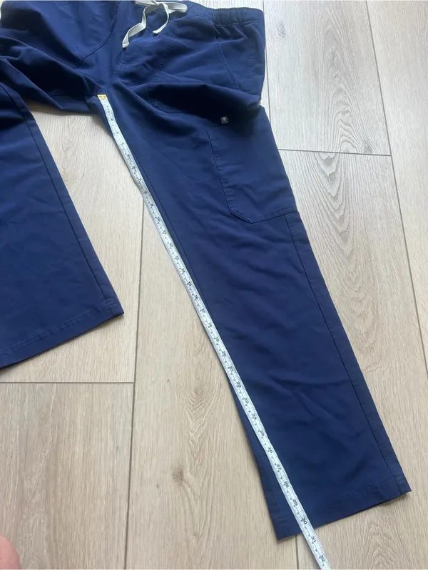 Figs Technical Collection Scrubs Navy Pants Style TM3001 Cairo Cargo Size Medium - Image 9