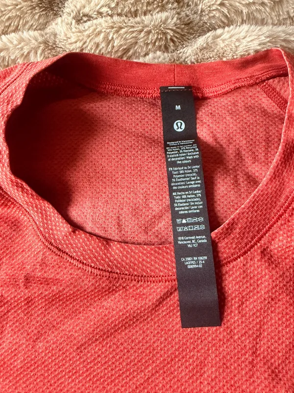 Lululemon Men’s Shirt - Image 2