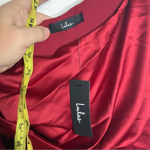 Lulus red satin one shoulder‎ dress side slit women's new with tags - Image 9