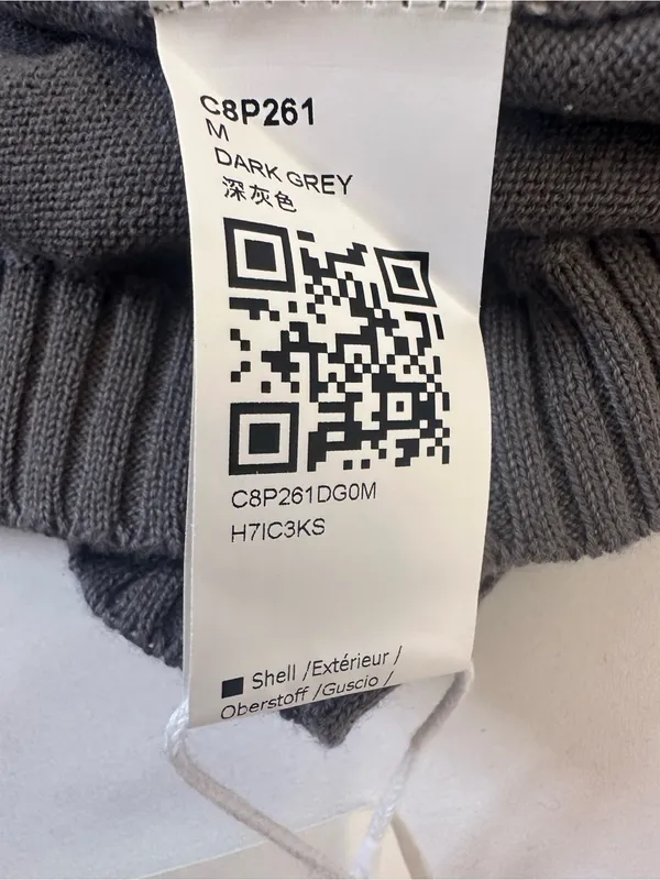 V - Image 5