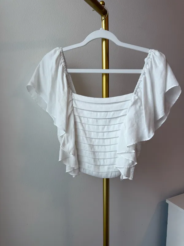DO+BE White Top Ruffle - Image 2