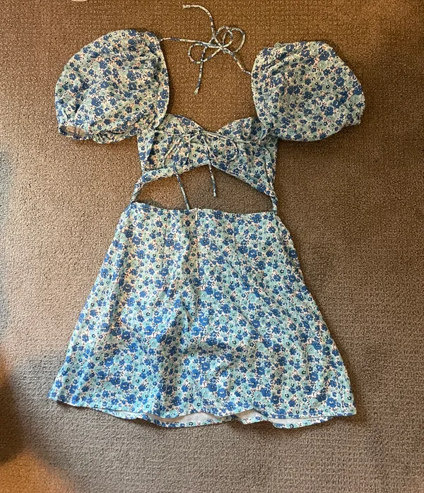 Beginning Boutique Cut Out Dress 4 - Image 3