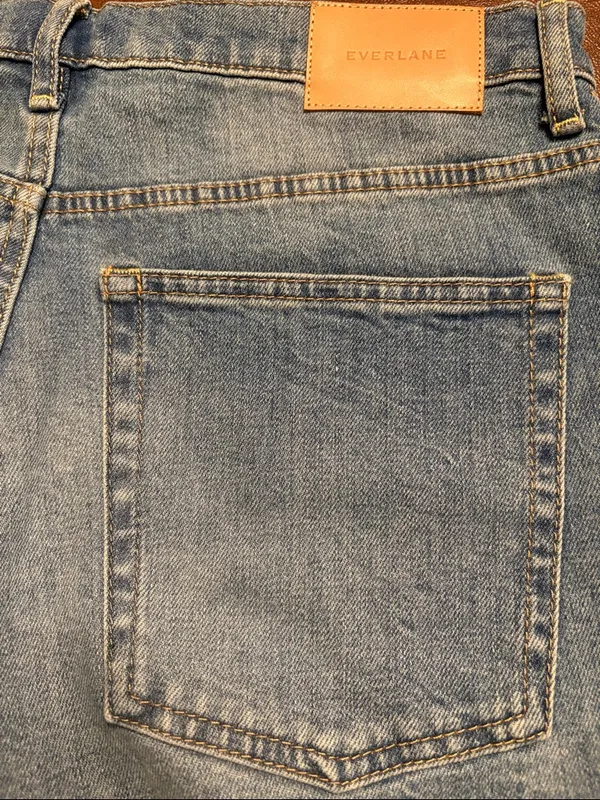 Everlane women’s The Cheeky Denim Short button fly in Worn -In Blue Size 31 NWT - Image 6