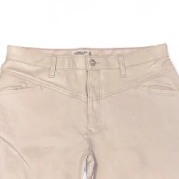 Abercrombie Curve Love 90s Relaxed Jean 33/16R Cream Faux Leather NWT - Image 4