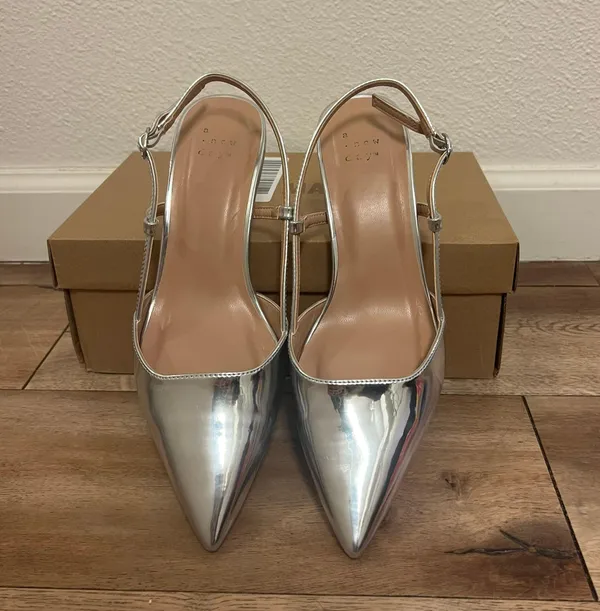 Silver Sling back Kitten Heels - Image 2