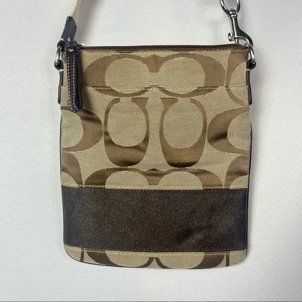 Coach Beige &‎ Brown Signature Canvas Logo Crossbody Bag - Image 4