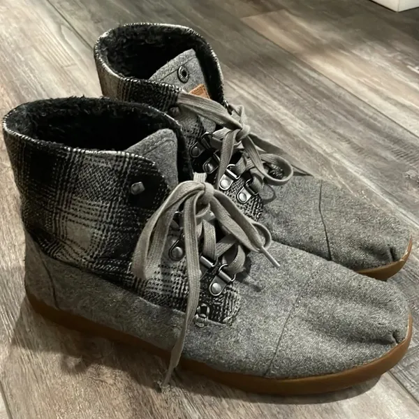 TOMS Gray Plaid Lace Up Flat Booties - Image 2