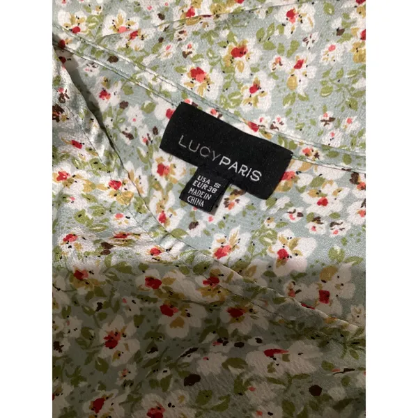 Lucy Paris Floral Ruched Front Peplum Top Sage Green V-Neck Flutter Sleeve Small - Image 4