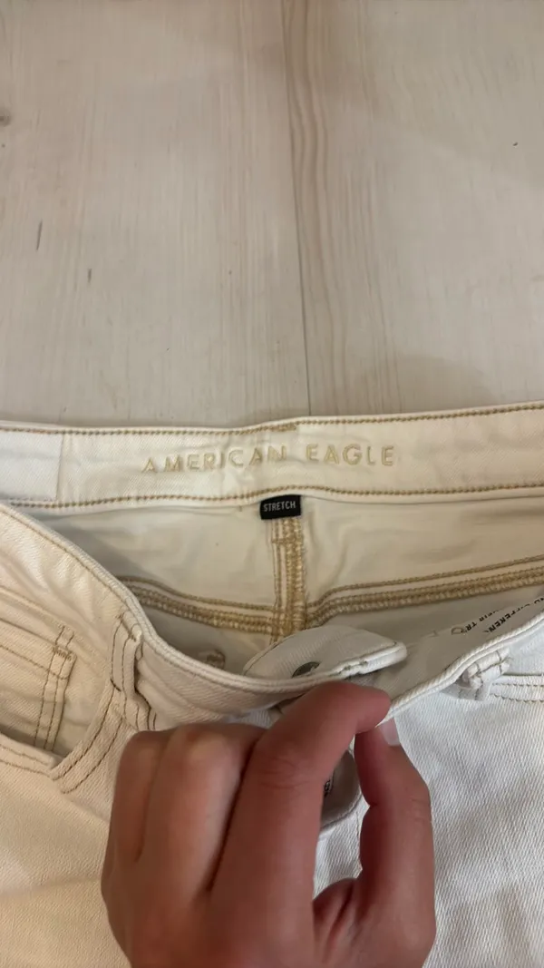 American Eagle White Beige Ripped Jeans 4 Extra Long - Image 5