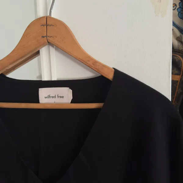 Wilfred Free Black Souvenir 3/4 Sleeve Knit Sweater - Image 4