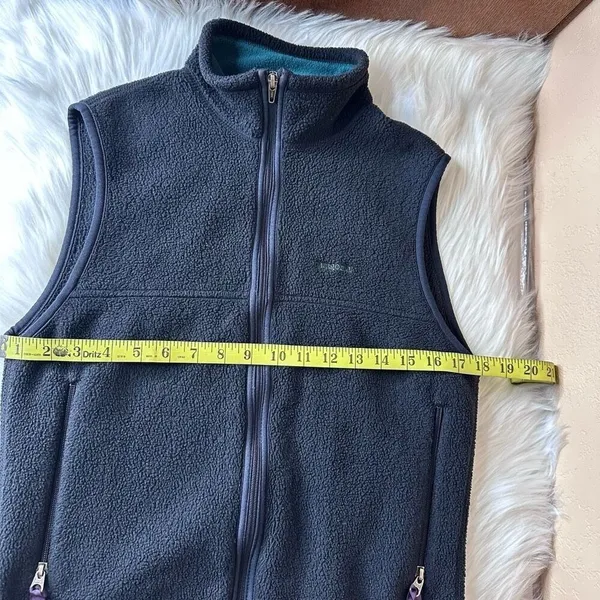 Patagonia Sherpa Full Zip Vest Size XS - Image 7