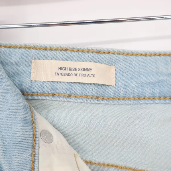 Universal Threads Jeans Womens 12 High Rise Skinny Light Blue Distressed - Image 3