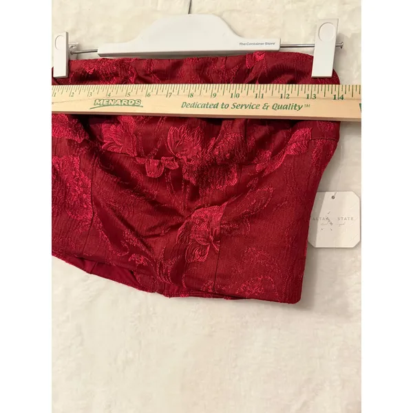 Altar'd State NWT Red Floral Brocade Corset Tube Top Strapless Small Holiday - Image 3