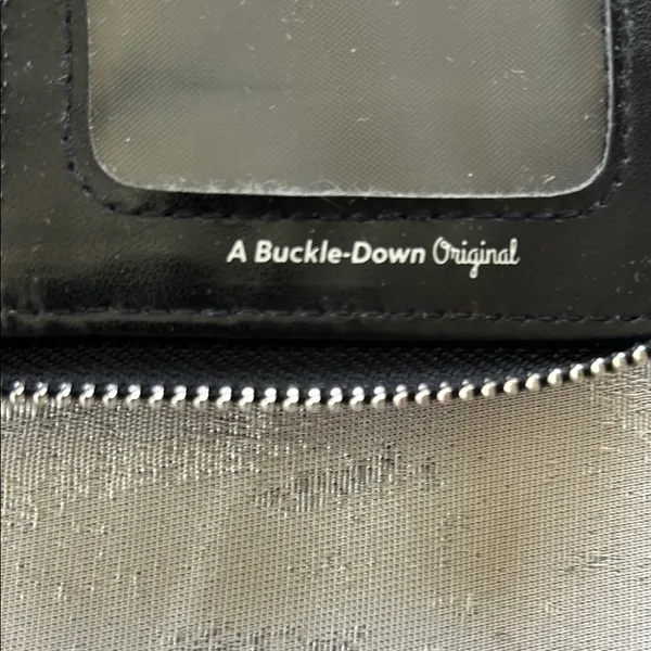 Buckle - Image 2