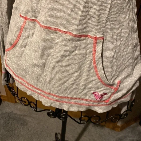 Roxy’s hoodie​​ - Image 5