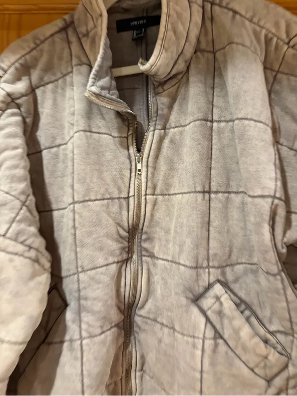 Forever 21 Quilted Jacket size Large - Image 2