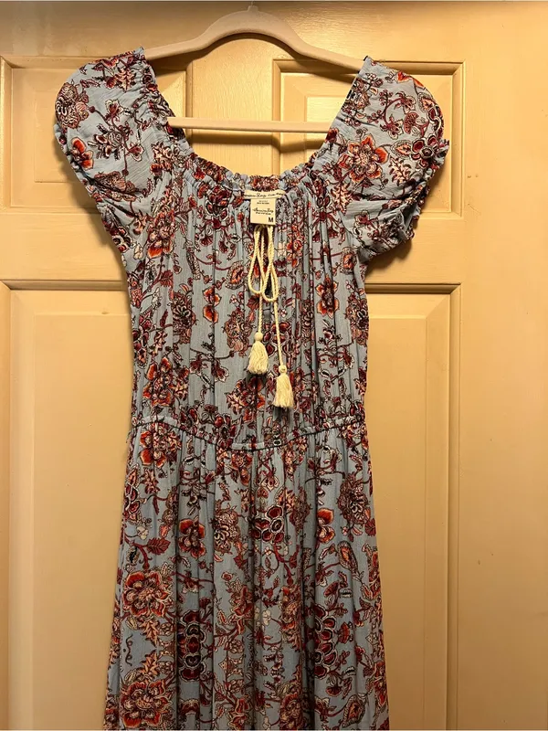 American Rag Light Blue Floral Maxi Dress with Rust Accents - Image 5