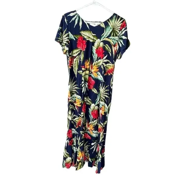 Tropical Island Aloha Wear size Med. made in Hawaii maxi. Beach , cruise , vacat - Image 2
