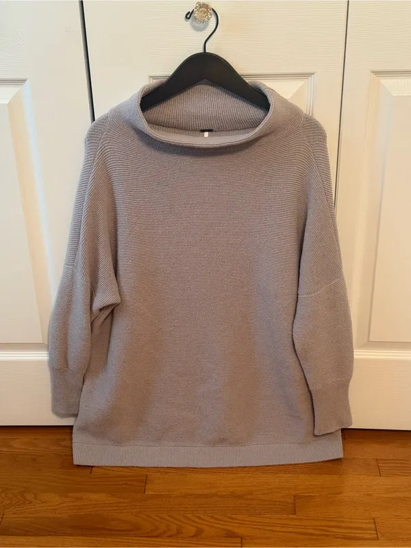 Free People Ottoman Slouchy Tunic in Grey Ice - Image 2