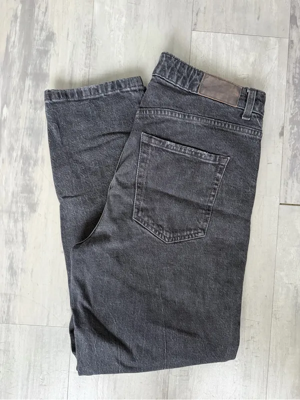 Zara Women’s Washed Black Relaxed Jeans - Image 6