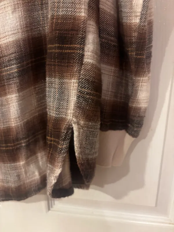 American Eagle Hooded Flannel Plaid size small  - Image 4