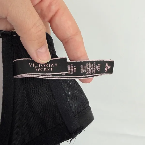 Victoria's Secret Very Sexy Lightly Lined Plunge Front Close Bra‎ Black 34DDD - Image 7