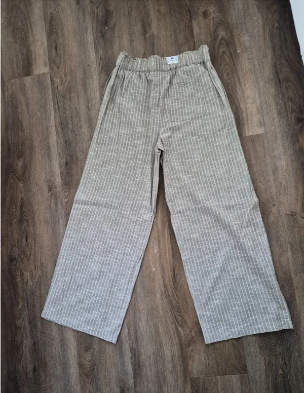 Neutral Striped Wide - Image 2