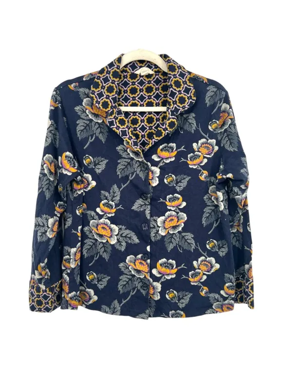 Vera Bradley Dottie Leaf Floral Pajama Set Navy Blue Size Medium - Image 2