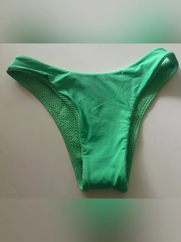 Monday Swimwear Green Textured Bikini Bottoms Small - Image 4