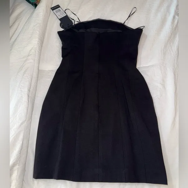 Elliatt Sonnet Mini Strapless Pearl Dress In‎ Black - Image 6