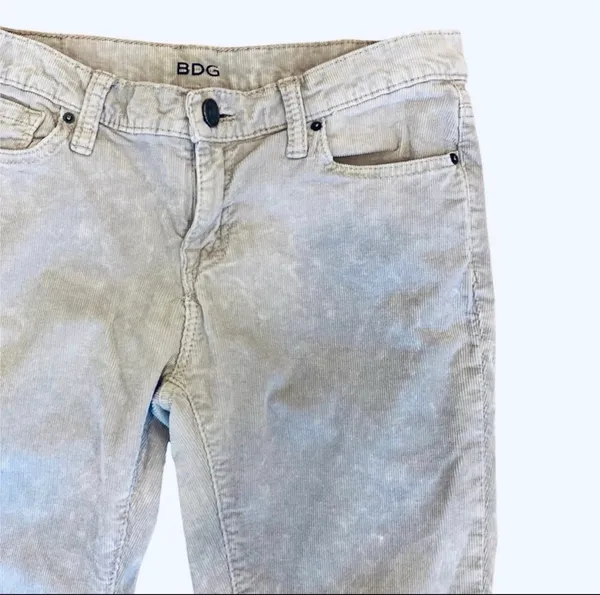 Urban Outfitters Mid Low Rise Cigarette Skinny Ankle Gray Corduroy Pants 27 - Image 5