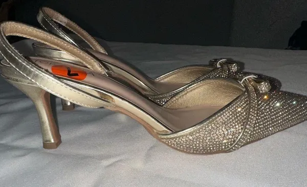 Elegant Sparkling Gold Slingback Heels - Image 4