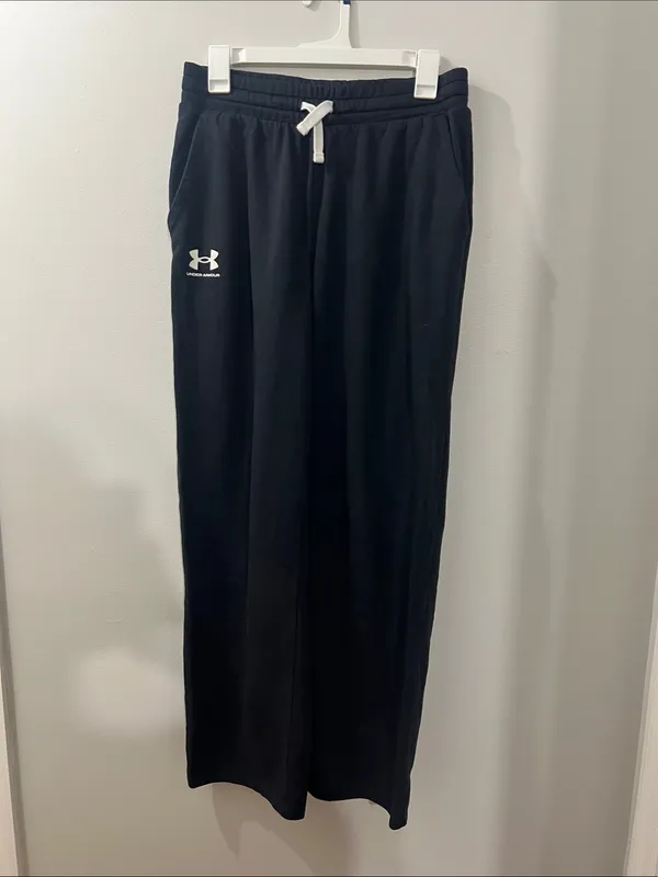 Under Armour Black Hoodie and Sweatpants with White Logo - Image 4