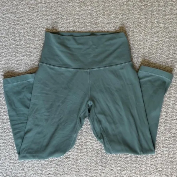 Lululemon Align Leggings - Image 3