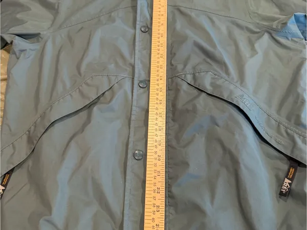 REI Elements Unisex XS Sage Green Hooded Rain Jacket Hiking Gorpcore utility - Image 7