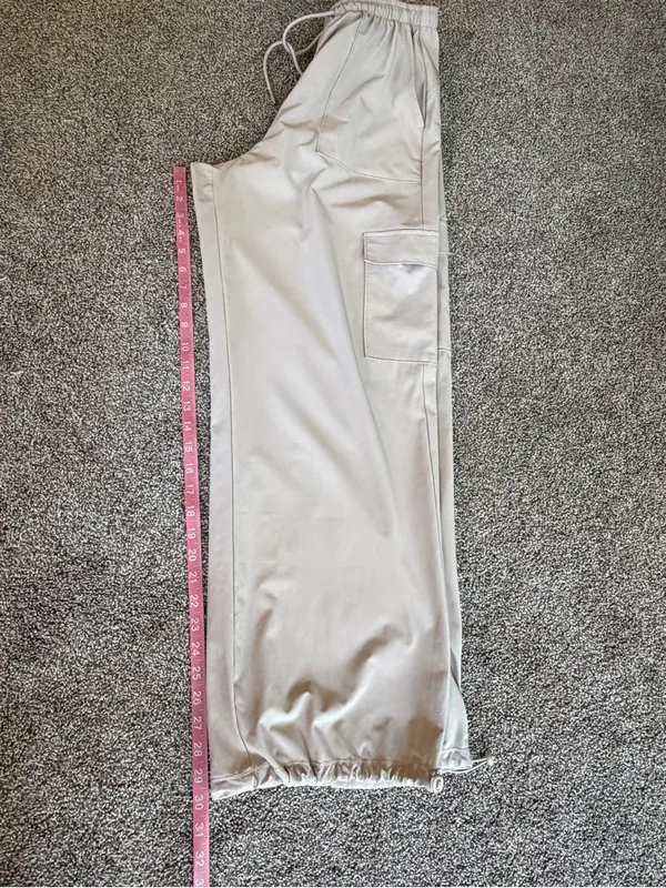 Gilly Hicks Taupe Cargo Wide Leg Drawstring Pants Medium - Image 7