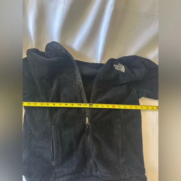 The North Face Charcoal Fleece Jacket - Image 5